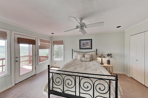 Lake Home w/ Private Hot Tub & Stunning Views home image 12