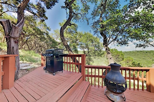 Lake Home w/ Private Hot Tub & Stunning Views home image 17