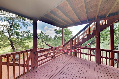 Lake Home w/ Private Hot Tub & Stunning Views home image 22