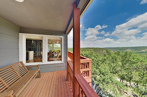 Lake Home w/ Private Hot Tub & Stunning Views home image 25